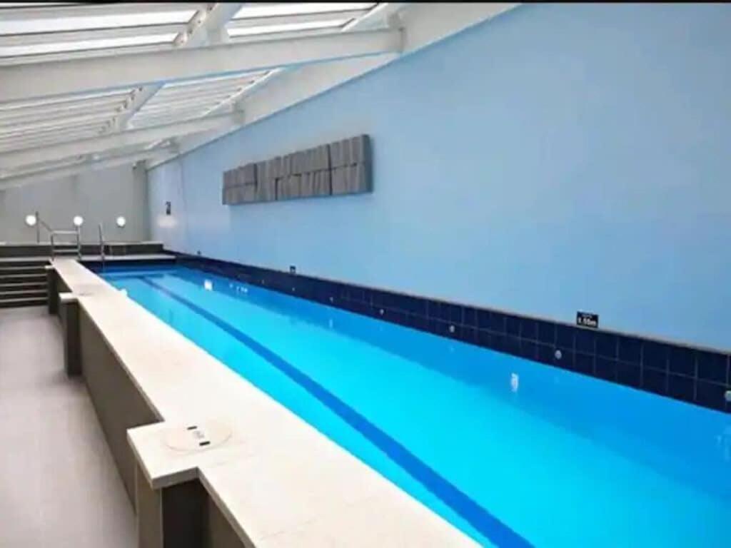 Lovely Bright Apartment With Balcony Pool And Gym Auckland Exterior photo
